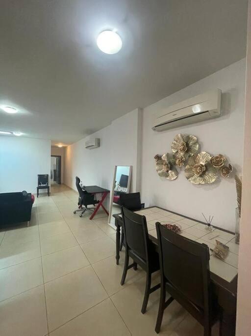 Appartement Beautiful 2 Bedrooms - Azaiba *